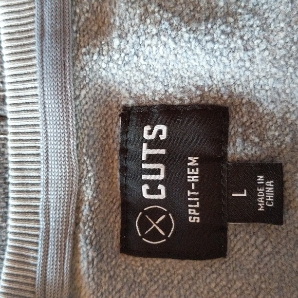 NWOT Cuts Clothing Pullover Split-Hem Sweater - Picture 4 of 14